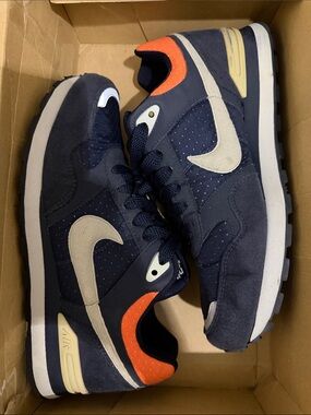 Nike MS78 LE Navy Suede Sneakers with Beige Swoosh